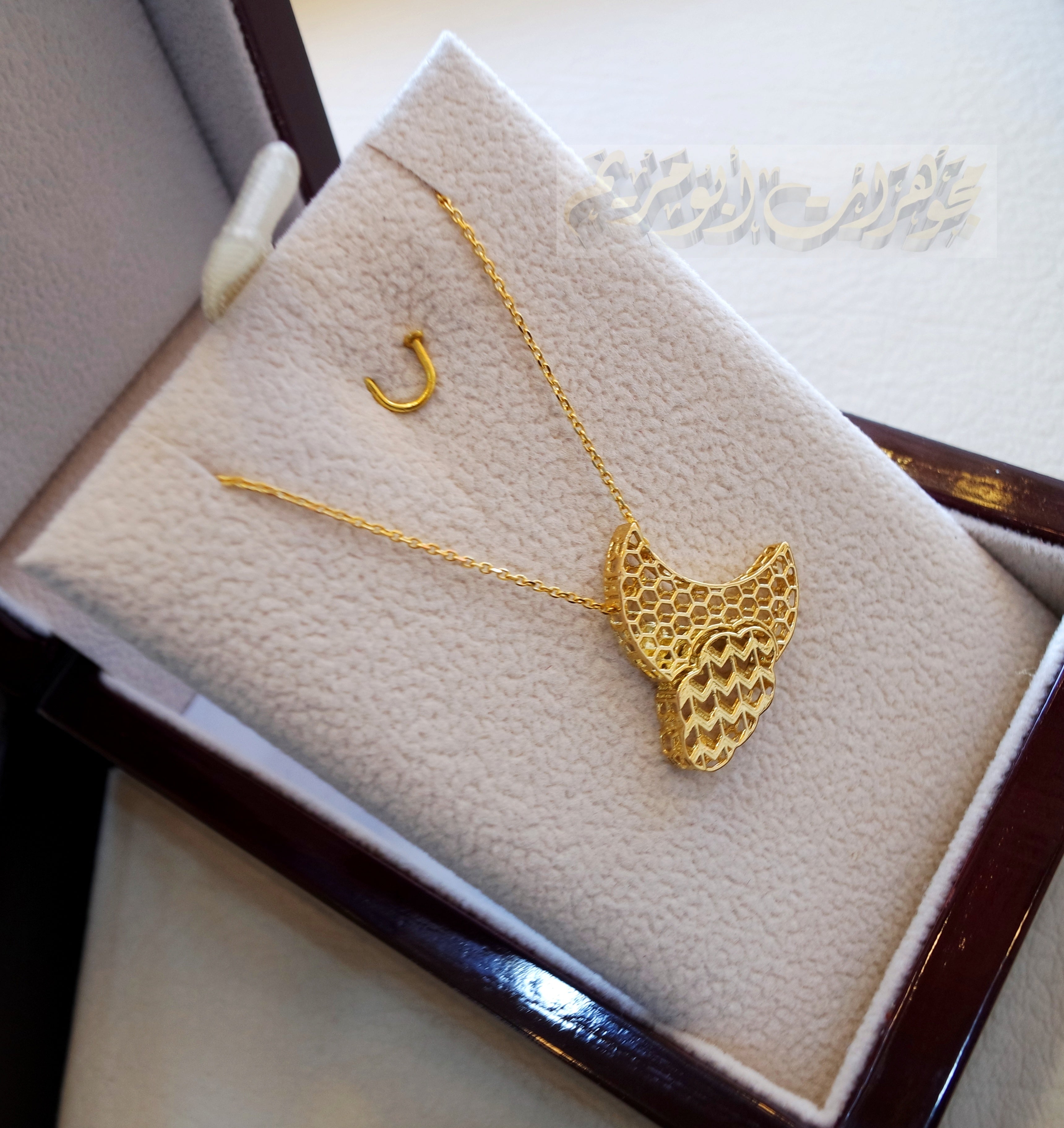 Honeycomb moon and cloud 3d 18K yellow gold necklace pendant and chain fine jewelry full insured shipping