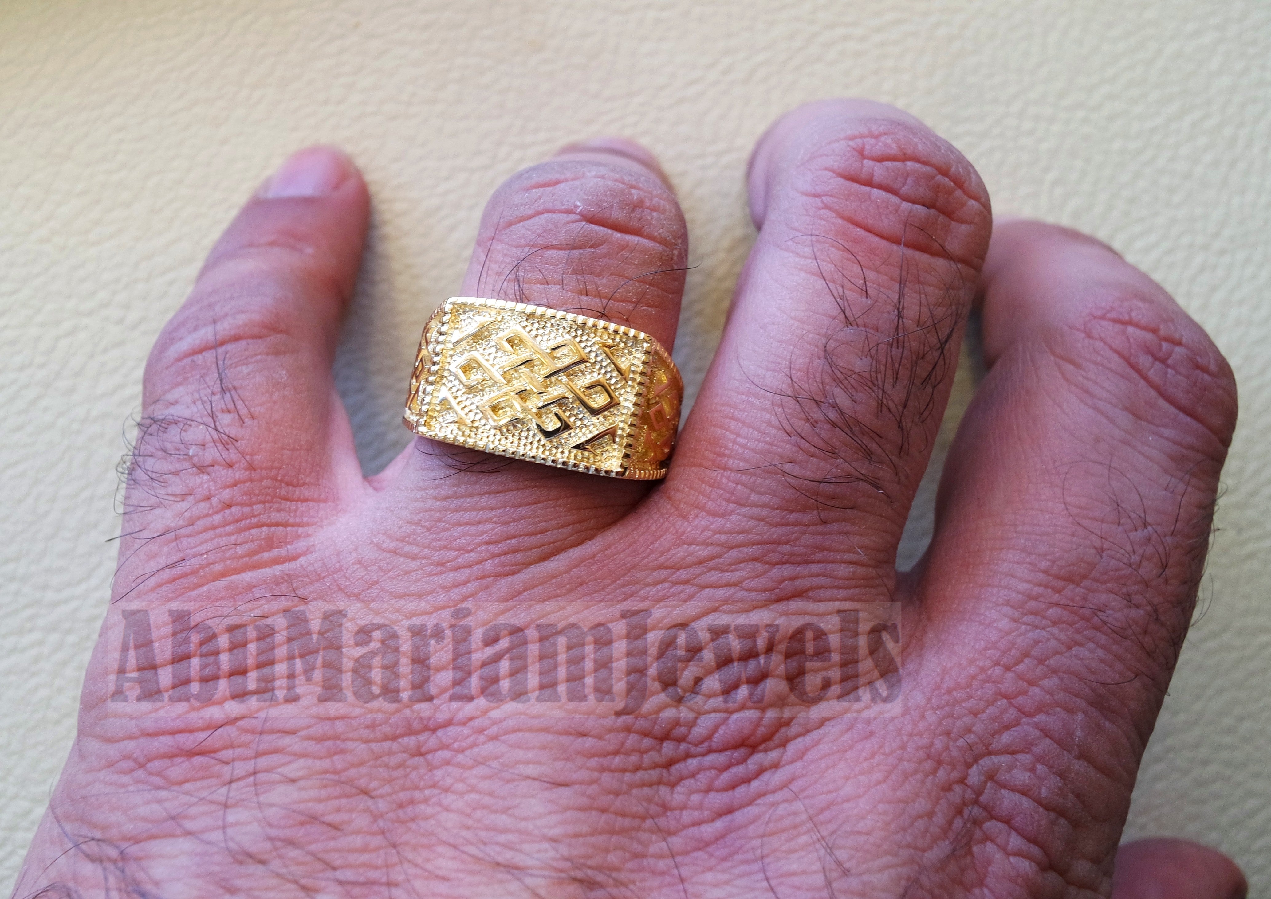 Celtic knot 18k yellow gold men ring  all sizes signet style fine jewelry fast shipping heavy man ring