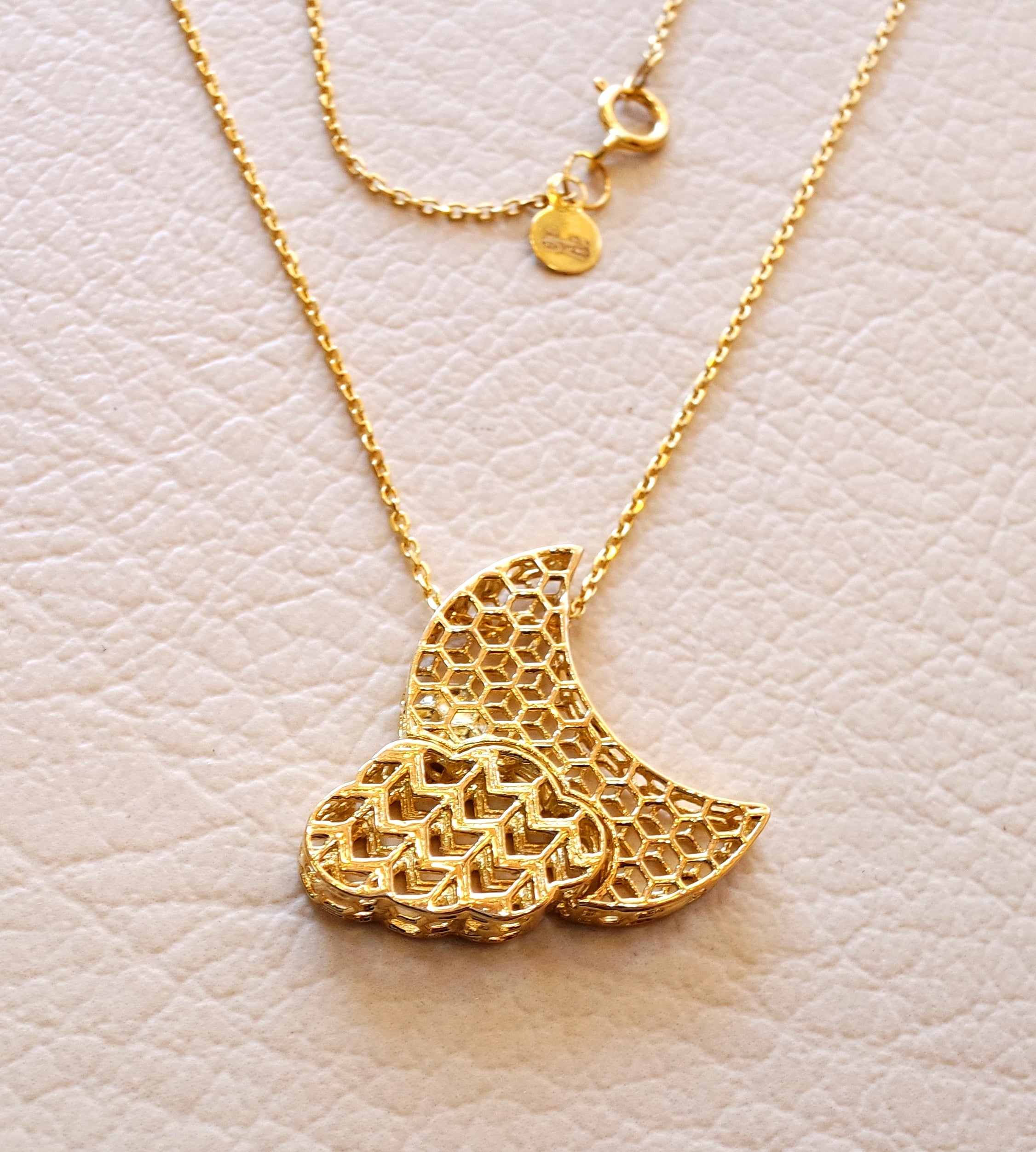 Honeycomb moon and cloud 3d 18K yellow gold necklace pendant and chain fine jewelry full insured shipping